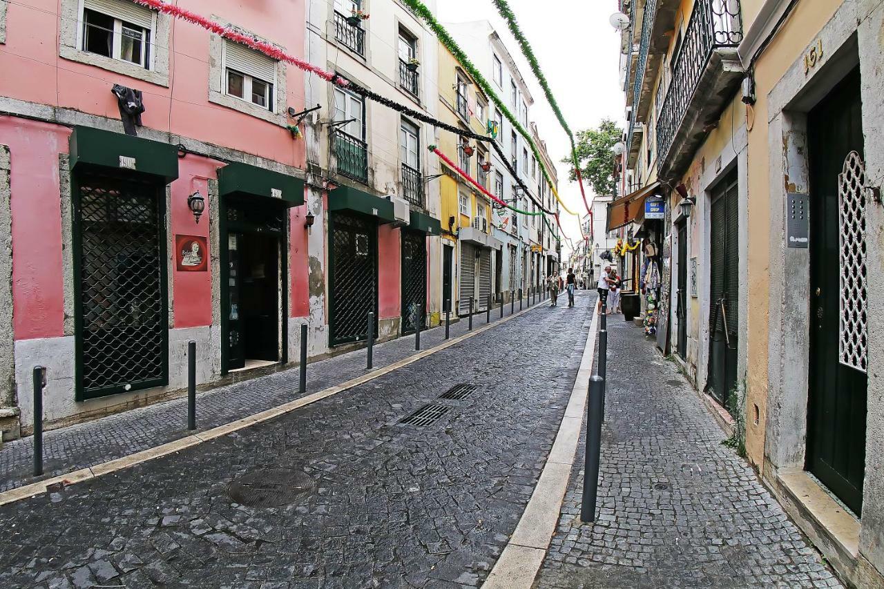 Sweethome At Alfama'S Heart Lisbon Exterior photo